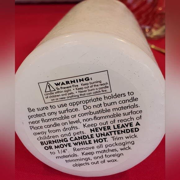 COLONY CRAFTS Glass Hurricane + White Candle - Picture 6 of 7